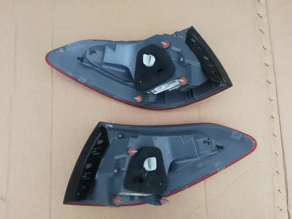 Achterlicht Mercedes C-Klasse W205 Kombi links of rechts image 4