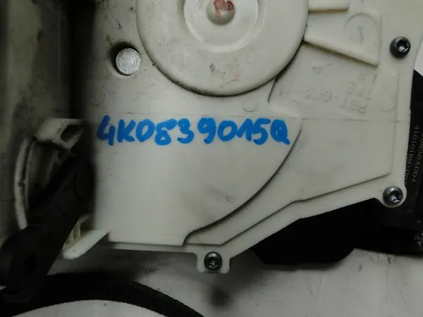 Hintertürschloss Audi A6 A7 Q8 4K 4K0839015P 4K0839016Q image 6