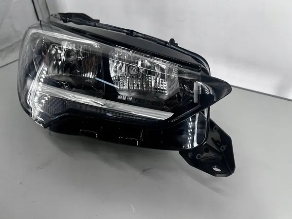 OPEL CORSA F 19- Faro Delantero Derecho Halógeno image 3