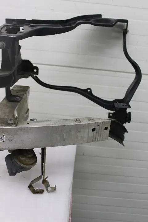 MERCEDES E W212 Rinforzo Superiore Anteriore OEM A2126200230 image 4