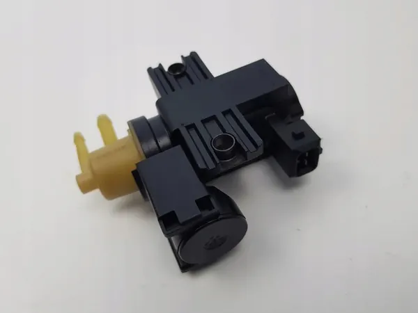 Vanne de vide turbo FIAT PUNTO EVO 500L 500 DOBLO 0.9T image 3