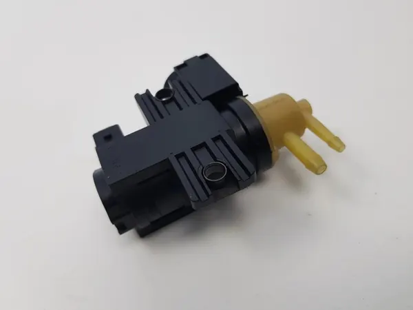 Vanne de vide turbo FIAT PUNTO EVO 500L 500 DOBLO 0.9T image 4
