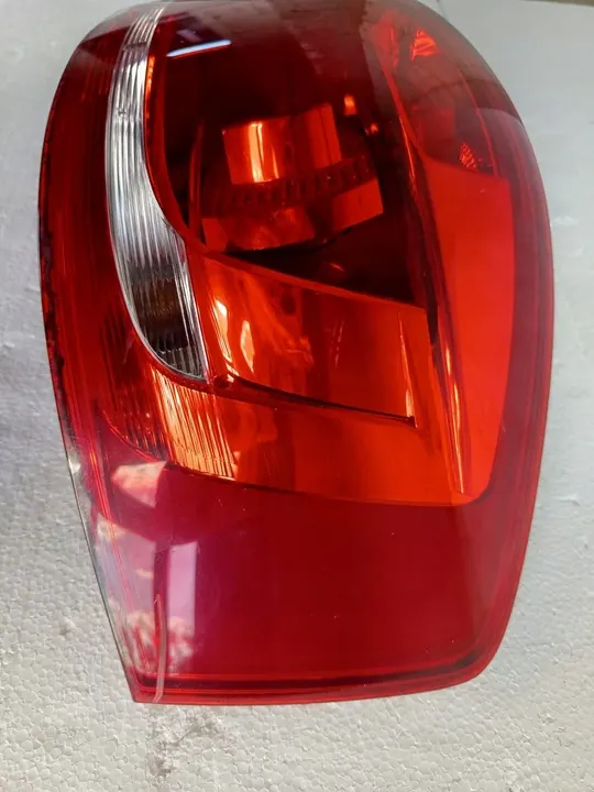 AUDI A3 8P LIFT Luz Trasera Derecha 8P3945096A image 3