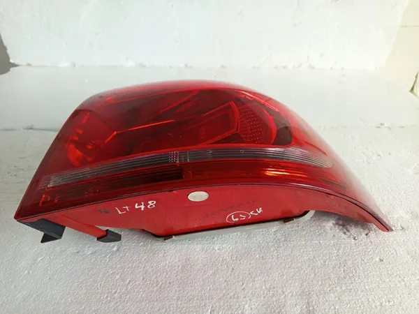 AUDI A3 8P LIFT Luz Trasera Derecha 8P3945096A image 5