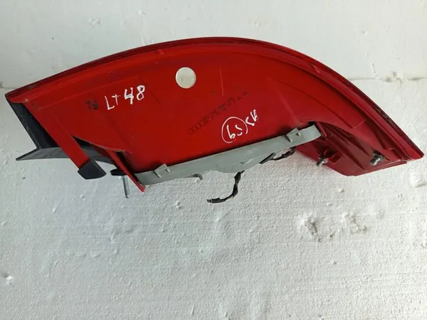 AUDI A3 8P LIFT Luz Trasera Derecha 8P3945096A image 7