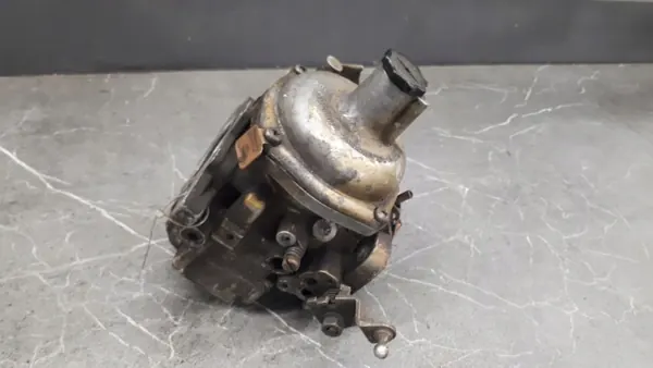 Réservoir carburant OEM 237698 pour Volvo 240 244 GL image 2