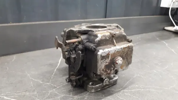Réservoir carburant OEM 237698 pour Volvo 240 244 GL image 4