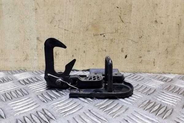 Säkerhetsfäste VW TOURAN 1T0823480A image 4