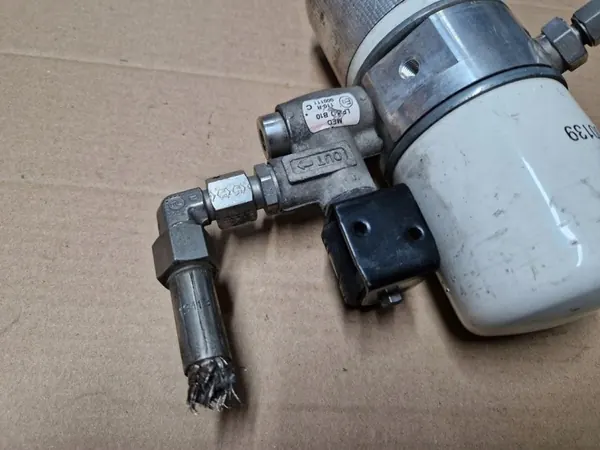 Válvula CNG Filtro Base Opel Zafira B (11) OEM image 4