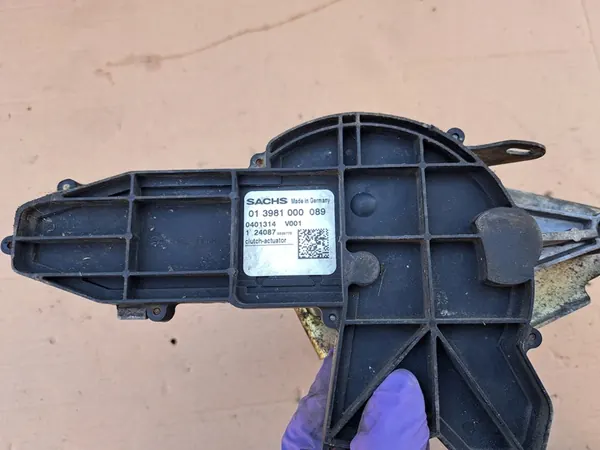 Cylindre de débrayage Citroen C3 I 1.4 16v 88ch image 3