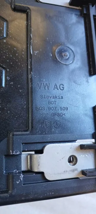 VW TIGUAN III Batteriebasis OEM 5QS907509 image 4