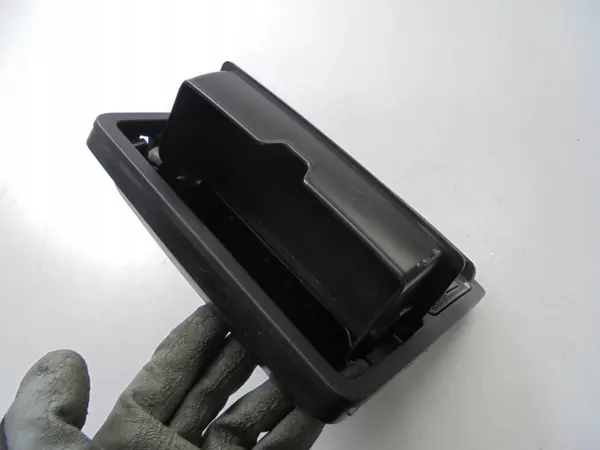 Land Rover OE Vordersitzleuchte OEM HJ32519A58 image 5