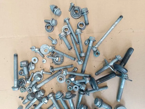 Parafusos suspensão OEM 6,65KG para Audi A4 B9 Avant image 8