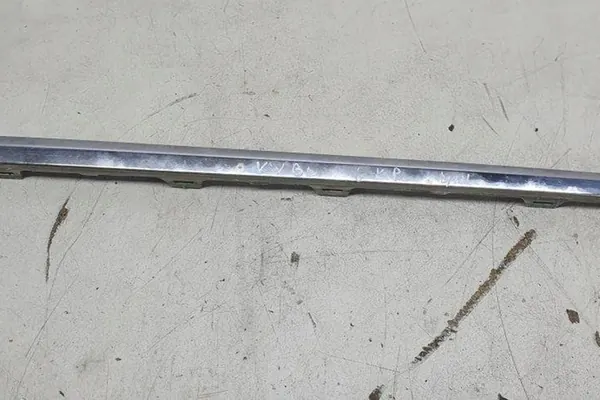 Vasen takapuskurin lista VW PASSAT B7 ALLTRACK 1.9L image 3