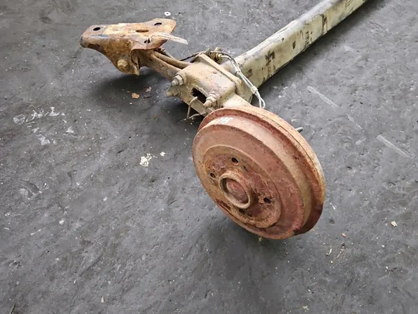 Viga de eje trasero OEM IMPRK1436375 Citroen C3 image 3