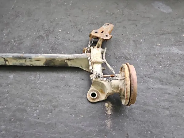 Viga de eje trasero OEM IMPRK1436375 Citroen C3 image 4