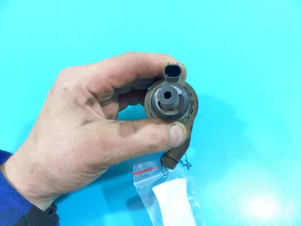 Webasto Heizungspumpe OEM A1644701894 für Mercedes GL image 3