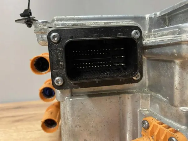 Inversor com conversor BMW iX3 2024 OEM 5A5CA28 image 7