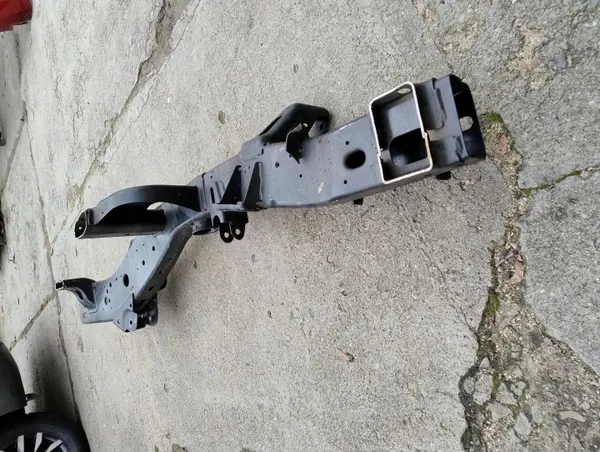 OEM vasen takakehyspalkki Jeep Wrangler JL 4xe:lle image 3