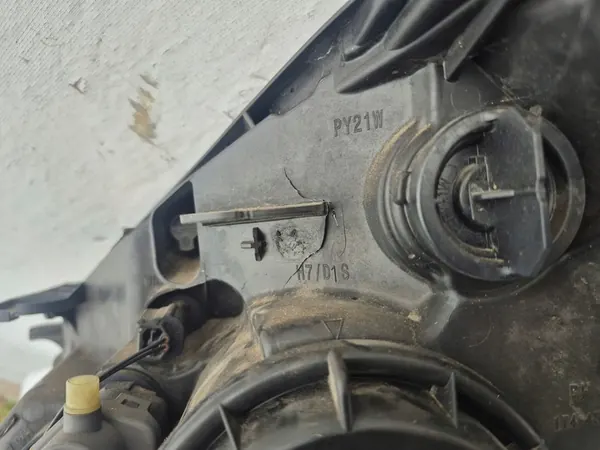 Oikea Etuvalaisin Nissan Qashqai 1 I J10 Lift image 5