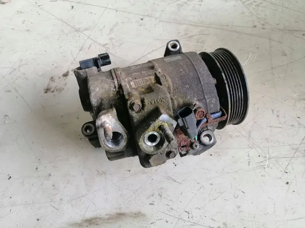 Compresor de Aire Acondicionado Ford Transit MK8 GK21-19D629-BE image 2