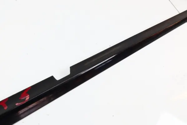 Mercedes W204 Limousine Rechte Hintertür Fensterleiste image 3