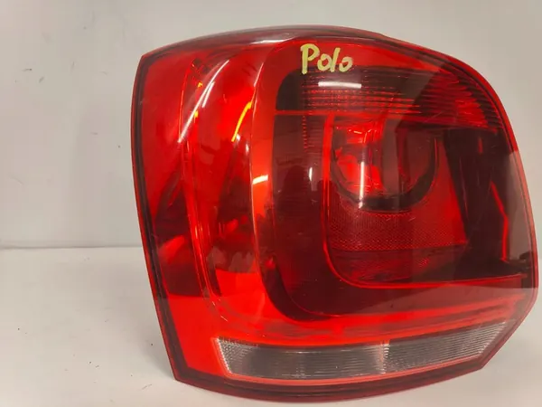 Luz trasera izquierda Volkswagen Polo V 09-17 OEM 6R0945095A image 2