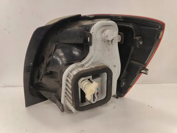 Luz trasera izquierda Volkswagen Polo V 09-17 OEM 6R0945095A image 5