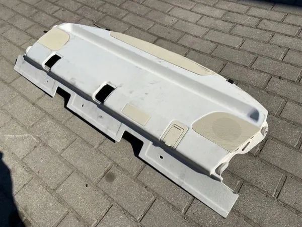 Étagre de coffre Mercedes-Benz C W205 OEM A2056905649 image 3