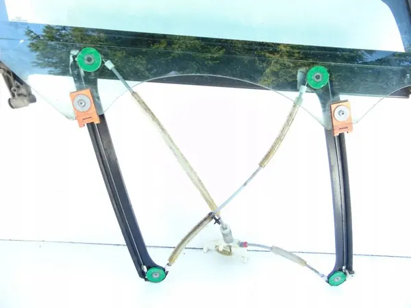 Moldura + Mecanismo de Janela Dianteira Direita Audi A3 8P image 3