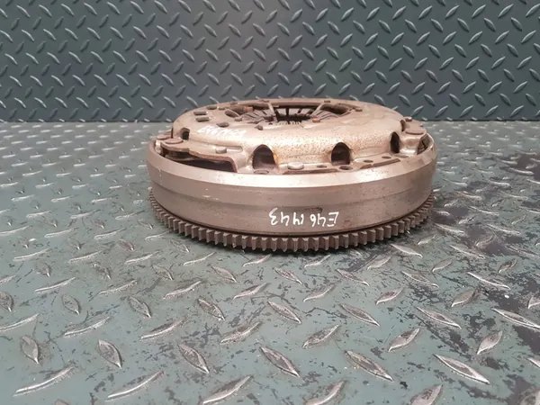 Kit de embreagem LUK BMW E46 E36 316i 318i M43B19 OEM 1223689 image 8