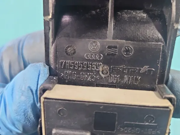 VW Transporter T5 Raam Schakelaar 7H5959539 7E1959565E image 5