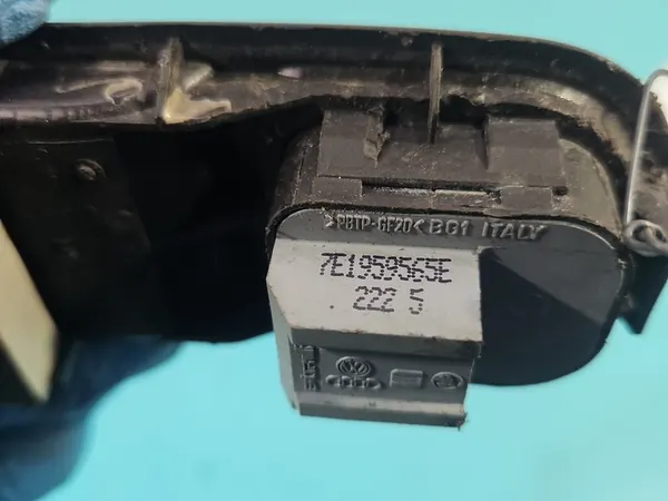 VW Transporter T5 Raam Schakelaar 7H5959539 7E1959565E image 6