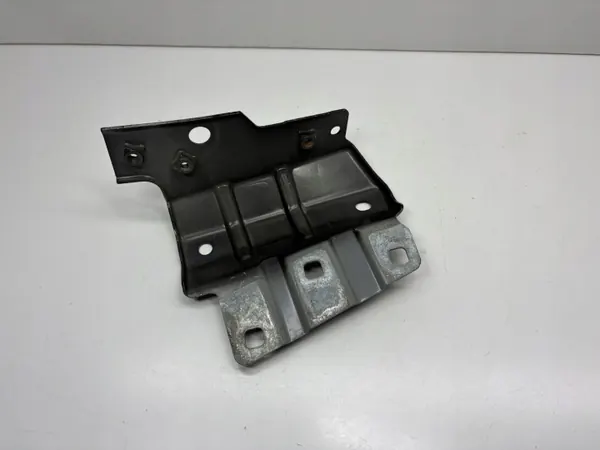 Renault OE 641349767R Etu oikea lokasuoja-tuki image 3
