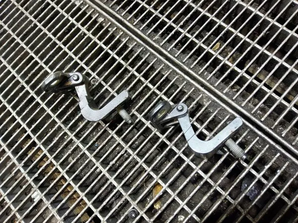 Charnières de coffre Audi A3 8Y OEM SKE58144 image 4