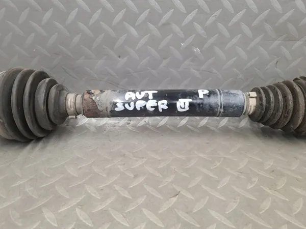 Oikea pitkä puoliakseli OEM 3Q0407272BB Skoda Superb III:lle image 3
