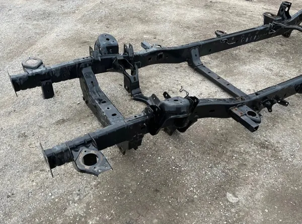 Cadre OEM 68268135AA pour Dodge Ram 1500 4x4 Quad Cab image 7