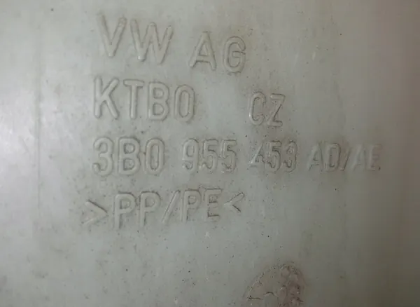 Pyyhkijän Nesteen Säiliö Volkswagen Passat image 5