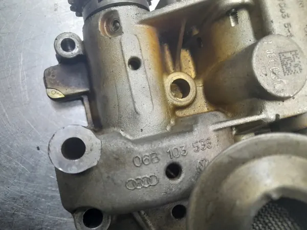 Oliepomp OEM 06B103535F voor VW Audi 2.0 TFSI image 7