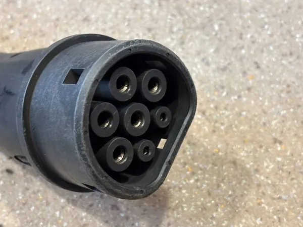 Audi Q5 Q8 E-Tron Laddningskabel OEM 4N0971675A image 7
