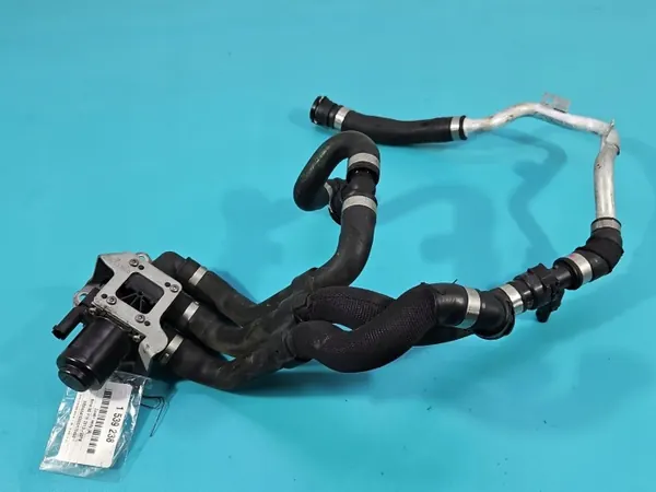 BMW Vattenventil OEM 8572123 X5 F15 image 2