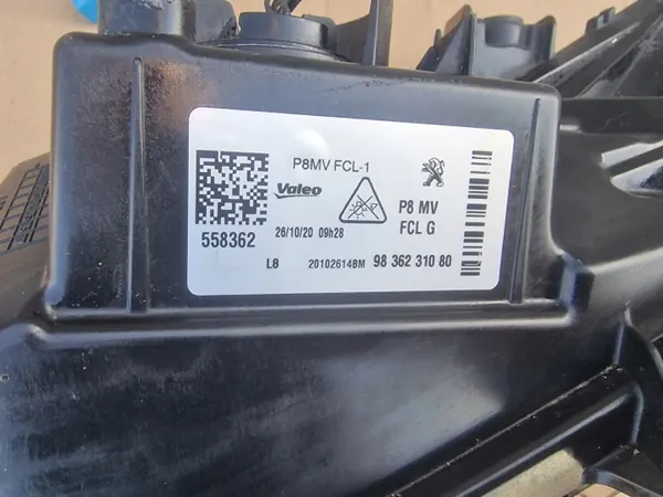 OEM 9836231080 DRL Halógeno LED Izquierdo para Peugeot 3008/5008 image 4