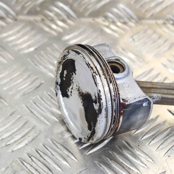 Kolv SEAT IBIZA III (6L1) 1.4L 63kw 2006 OEM 036107065CM image 6