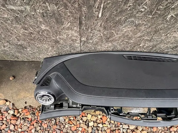 Mercedes-Benz Dashboardconsole OEM 8097 - Gebruikt image 3