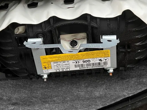 Mercedes-Benz Dashboardconsole OEM 8097 - Gebruikt image 9