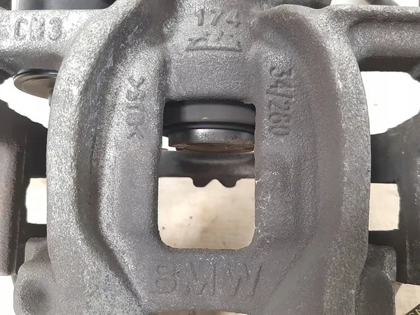 Rechter Hinterer Bremssattel BMW 1 F40 2 F44 F45 F46 X1 F48 X2 F39 image 2