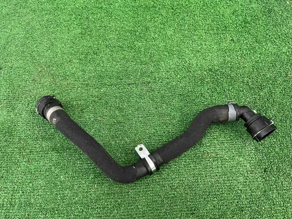 Jäähdytyslinja Audi Q5 8R 3.0 TDI 8R0121109J image 2