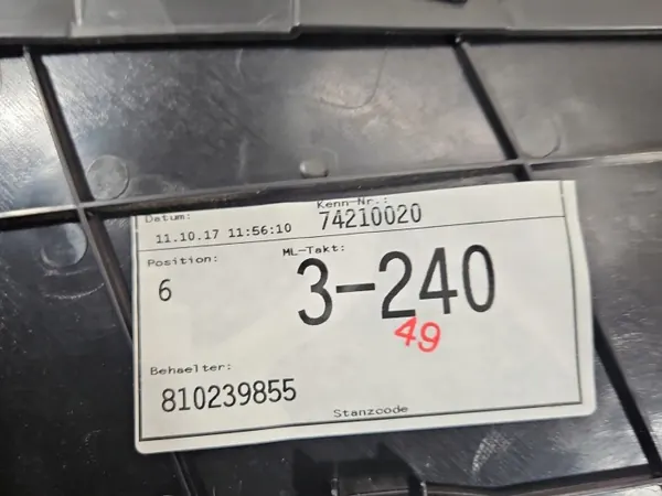 Audi A4 B9 Türverkleidung Vorne Links OEM 8W0867133 image 4