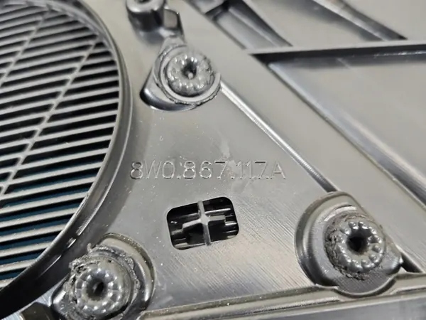Audi A4 B9 Türverkleidung Vorne Links OEM 8W0867133 image 5