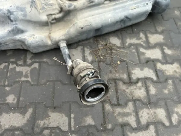 Polttoainesäiliö OEM A9064711201 VW Crafter Mercedes Sprinter image 4